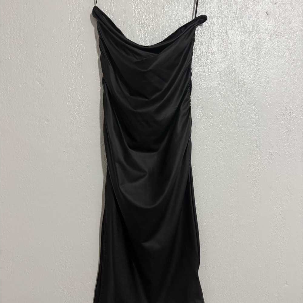 Fashion Nova Black Strapless Dress